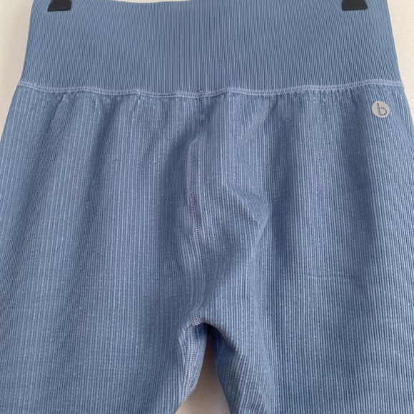 Cotton On Body - Hi-Low Rib 7/8 tights - Size Medium/Large - Picture 3 of 4